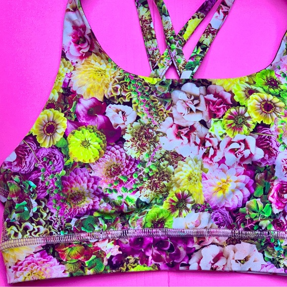 Lululemon energy bra floral multicolor 4 6 - Picture 2 of 6
